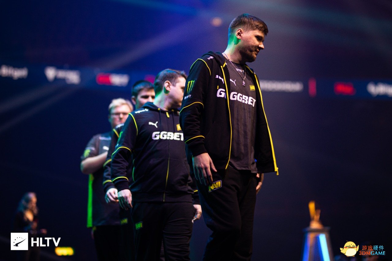 仅用两脚传 仅用两脚传